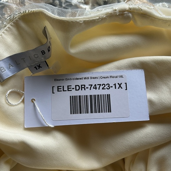 Baltic Born Eleanor Embroidered Midi Dress Cream Floral Vneck Lined Sz 1XL NEW - Picture 14 of 16